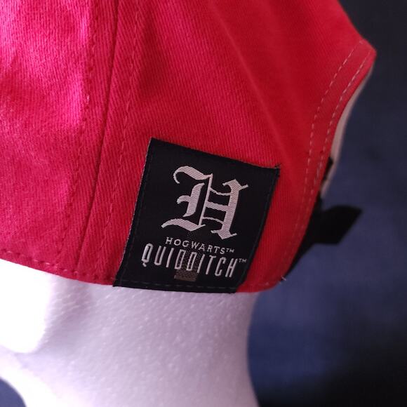 Wizarding World of Harry Potter Universal Studios Red Gryffindor Keeper Hat Cap - Picture 4 of 10